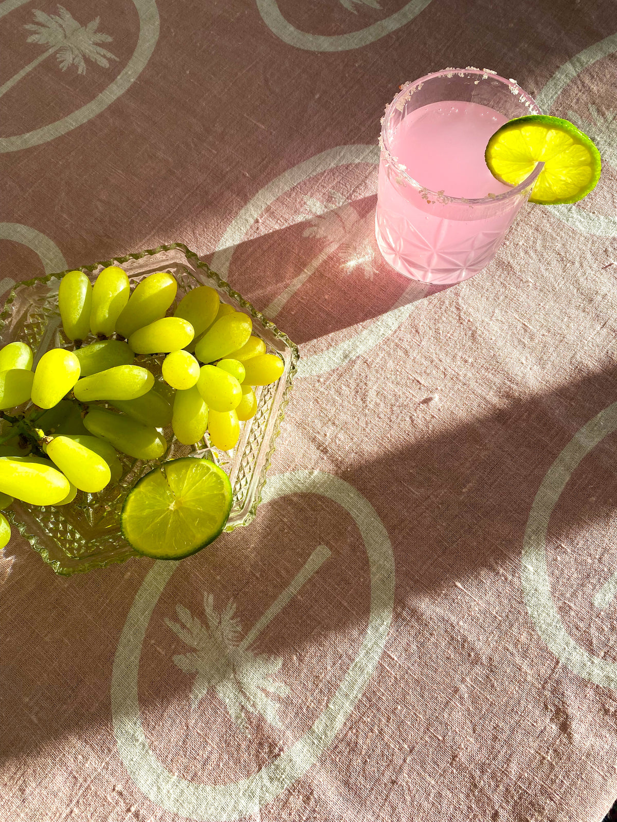 Palma Pink Tablecloth